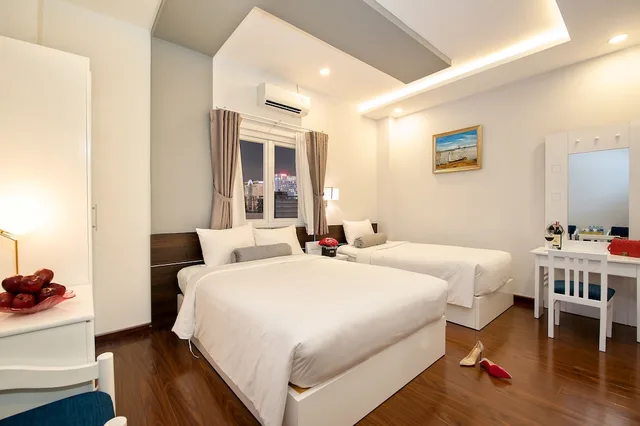 غرفة ثلاثية بسرير مزدوج وسرير فردي، Adora Hotel 1/3