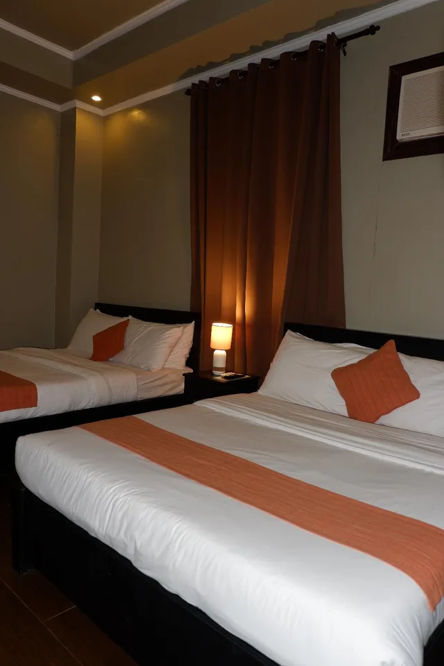 غرفة عائلية بسريرين كوين، Vela Terraces Hotel 1/2