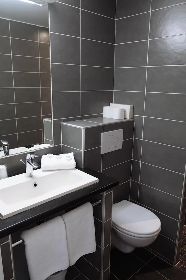 غرفة كلاسيكية بسريرين منفصلين، Hotel & Appartements Monsigny Nice 2/3