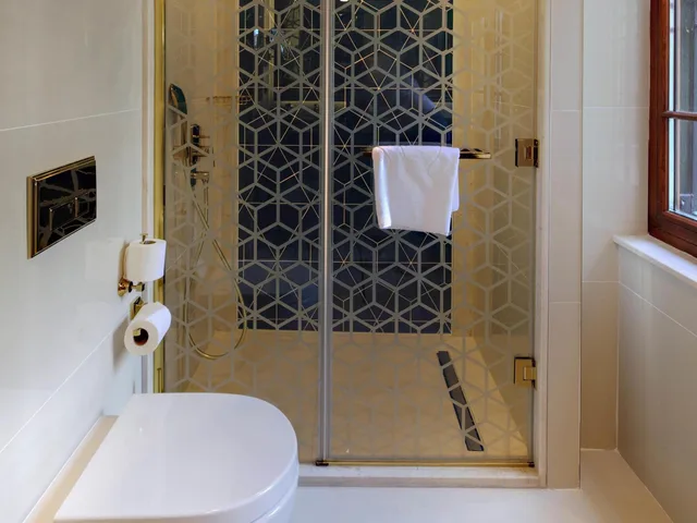 غرفة قياسية بسريرين منفصلين، Mercure Istanbul Sirkeci 7/9