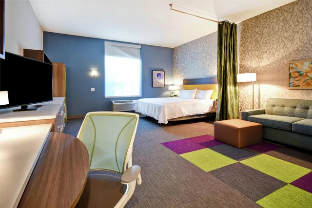 جناح استوديو بسرير كينج لذوي الإعاقة، Home2 Suites By Hilton Jekyll Island 3/5