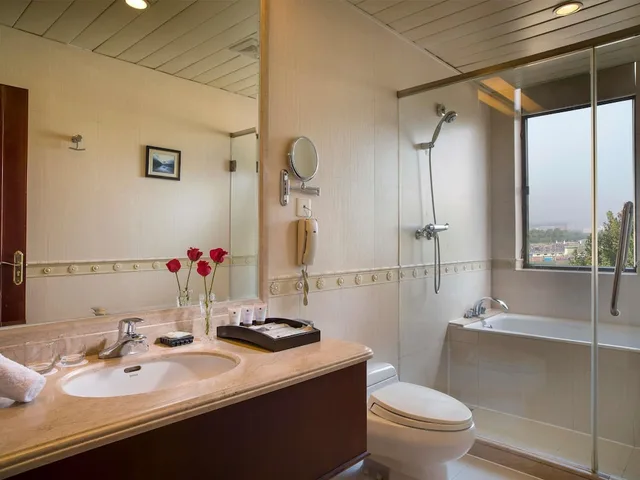 غرفة سوبيريور بسرير كينج، Grand Mercure On Renmin Square 9/10