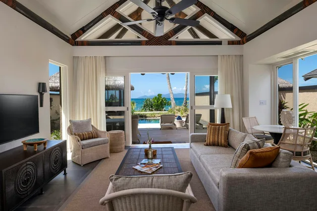 1 Bedroom, Villa, Beach Front، Nanuku Auberge Resort 2/2