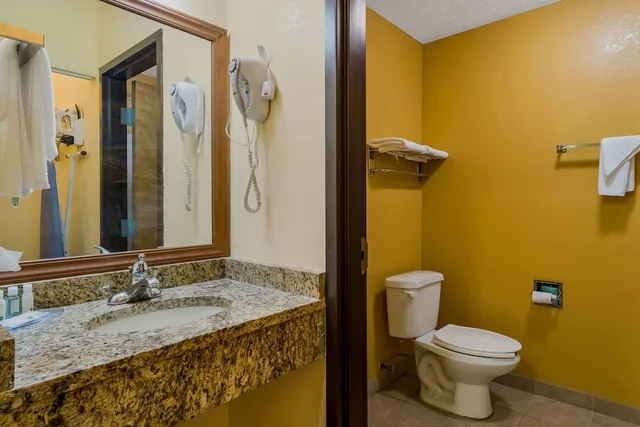 غرفة بسرير كينج، Quality Inn Jefferson at I-85 4/5