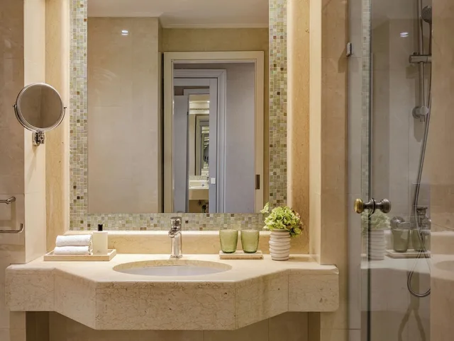 غرفة سوبيريور بسرير كوين بإطلالة على الحديقة، Grecotel Larissa Imperial 7/8