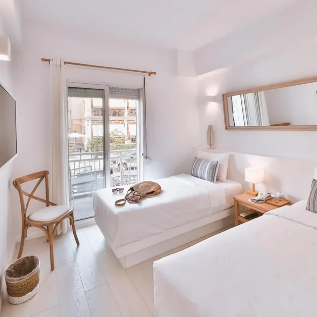Room, Triple, Balcony, Dias 2/5