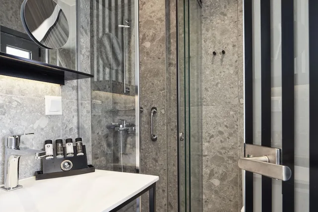 Deluxe, Queen Bed, Panoramic, Lycabettus View, Terrace، Urban Frame Hotel 6/6