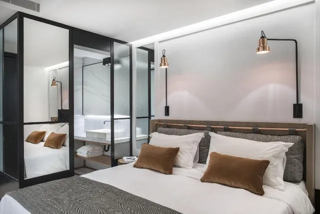 Urban, Double or Twin Bed, No View، Niki Athens Hotel 2/2
