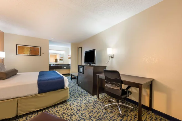 غرفة بسرير كينج للمدخنين، SureStay Hotel by Best Western Meridian 7/10