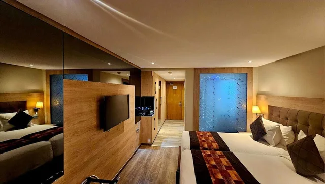 غرفة بريميوم بسريرين منفصلين بإطلالة على البحر، Anezi Tower Hotel 7/10