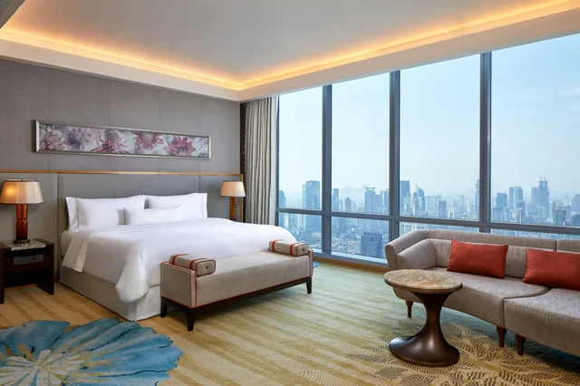جناح جونيور، THE WESTIN JAKARTA 1/2