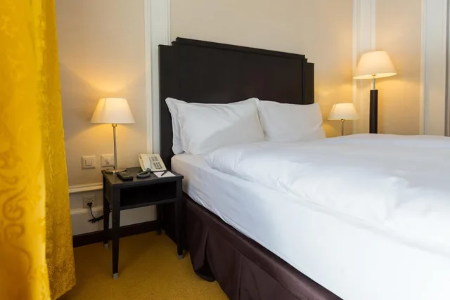 غرفة اقتصادية بسرير كينج، HOTEL EULER 3/6