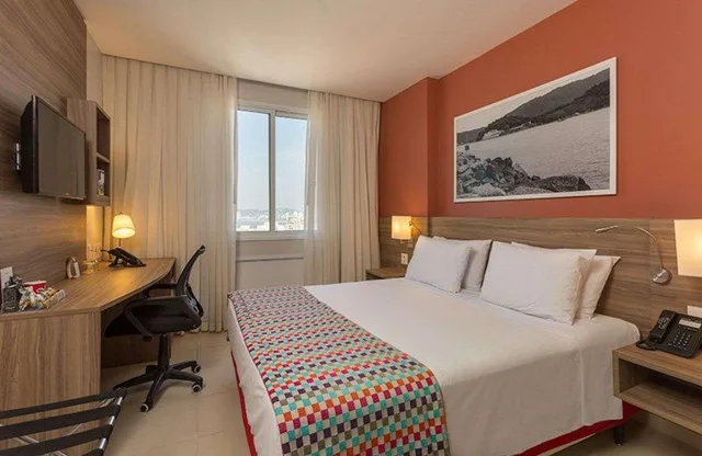 جناح بسرير كوين، Comfort Santos Hotel 1/1