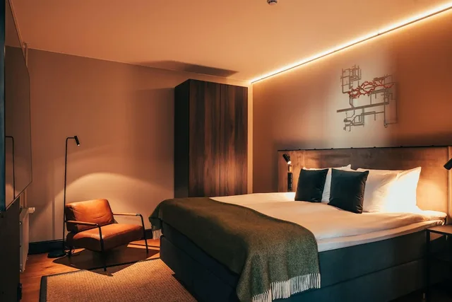 جناح جونيور بفراش فوتون وسرير كينج وسرير فردي، Clarion Hotel Mestari 2/5