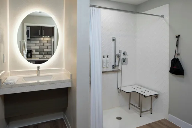 استوديو بسرير كينج مع أريكة، Towneplace Suites By Marriott Foley At Owa 9/9