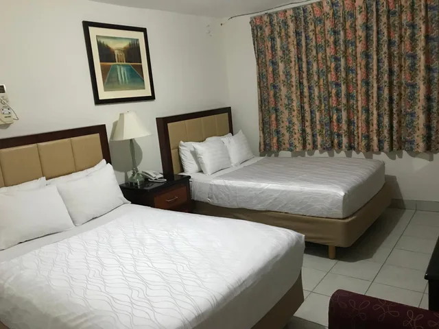 غرفة بسريرين منفصلين، Hotel Guillen Jr 1/6