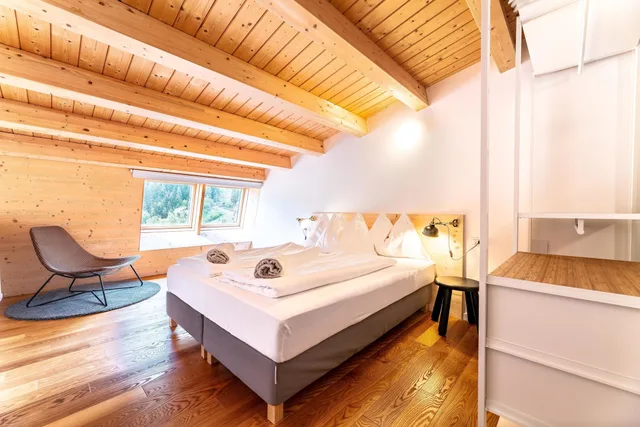 بنتهاوس سوبيريور بسريرين كوين بغرفتي نوم مع أريكة، Quercus Appartements 7/10