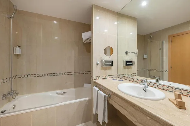 Room, Quadruple, Single, No Terrace، Port Alicante 3/6