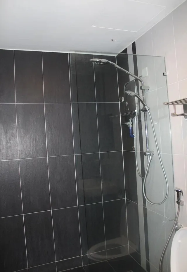 غرفة سوبيريور عائلية بسرير كوين وسرير فردي، T Hotel Jalan Tar 3/3