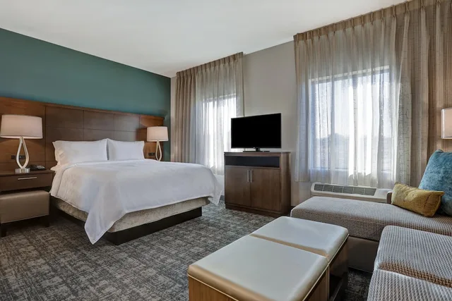 Studio, Suite, Kitchen, Staybridge Suites Overland Park - Kansas City S 3/4