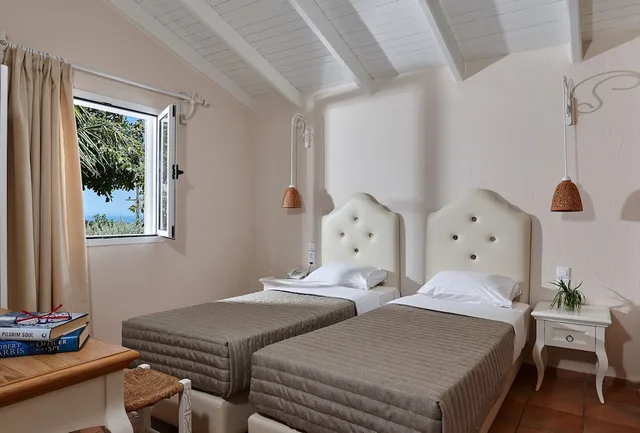 2 Bedrooms, Apartment, 1 Double and 3 Single Beds، Marni Village 3/6