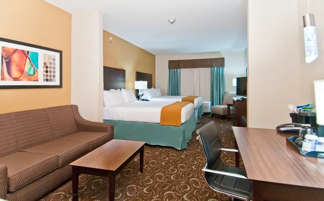 جناح بسريرين، Holiday Inn Express Suites San Antonio Se By At T Center 4/6