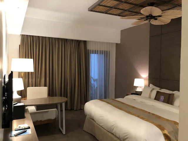 Garden Suite, King Bed، Ferra Hotel And Garden Suites 1/9