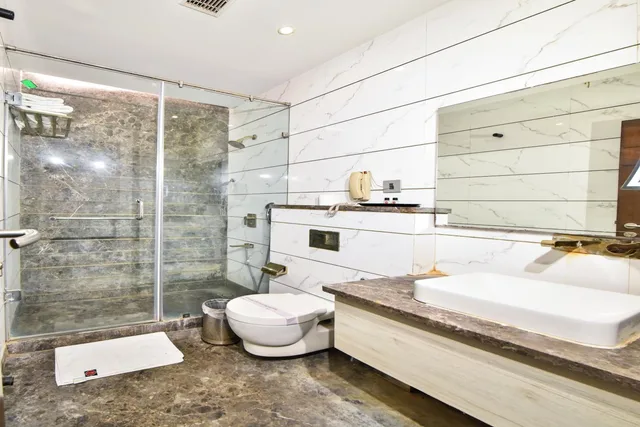 جناح بسرير كينج، Hotel Sawera Grand 10/10