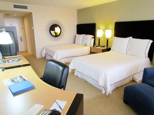 غرفة ديلوكس بسرير مزدوج، Pacific Palms Resort 1/5