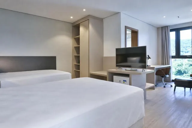 Deluxe, 2 Double Beds, Quality Hotel Blumenau 1/6