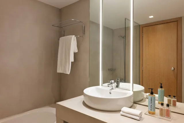 Superior, Queen Bed, Lagoon View، APHI KALLI Resort 5/8