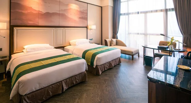 غرفة سوبيريور بسريرين منفصلين، Forest City Golf Hotel 4/7