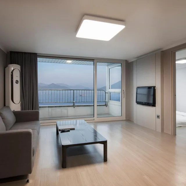 جناح ديلوكس، Kumho Tongyeong Marina Resort 7/9