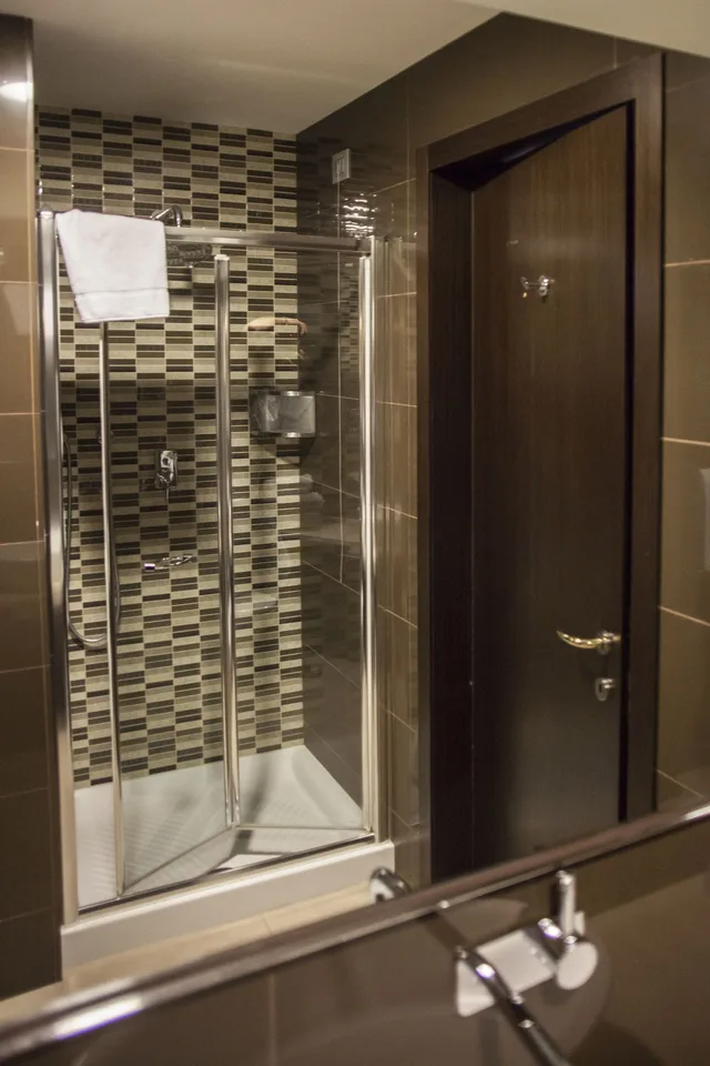 غرفة اقتصادية مفردة بسرير مزدوج في الطابق الأرضي، Just Hotel Lomazzo Fiera 5/6