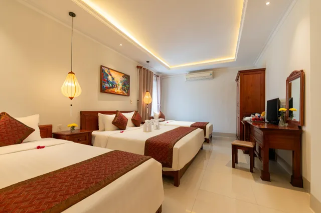 Family, Queen and Twin Beds, Iris Villa Hoi an 2/2