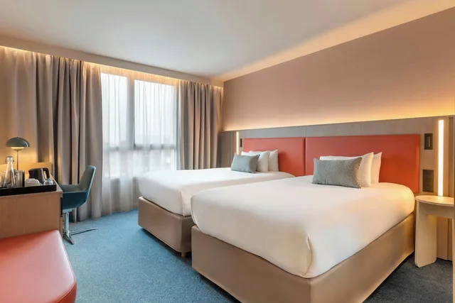 غرفة سوبيريور بسريرين منفصلين، Courtyard By Marriott Paris Saint Denis 2/8