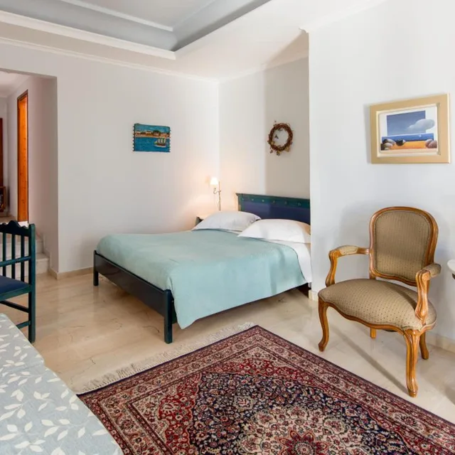 غرفة بسرير مزدوج أو سريرين منفصلين، Villa Renos 1/10
