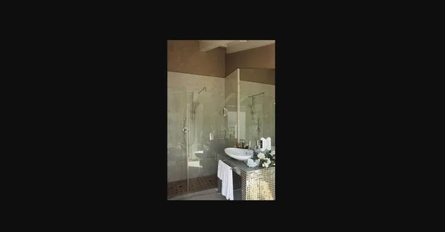 غرفة قياسية ثلاثية، M Glamour Hotel 2/2