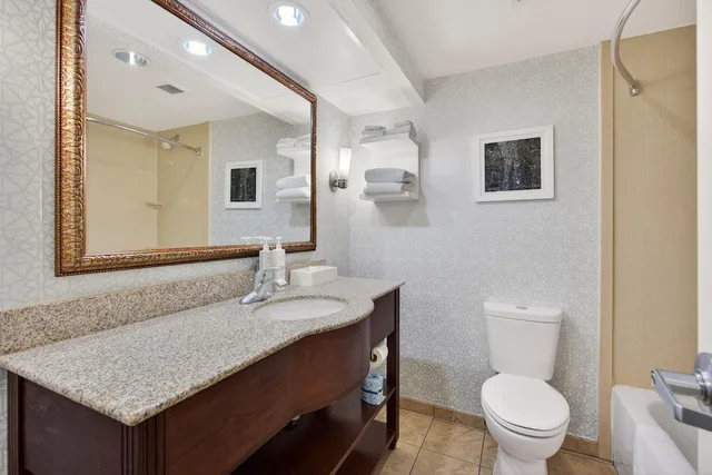 جناح بسرير كينج مع أريكة، Hotel SLC 6/8