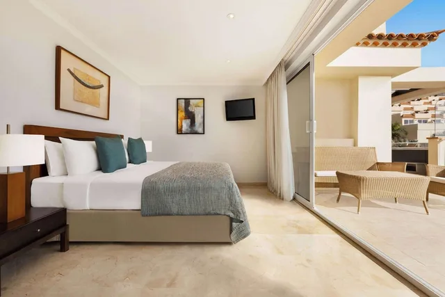 شقة سوبيريور بأربعة أسرّة بإطلالة على البحر بـ3 غرف نوم مع أريكة بجاكوزي، Wyndham Residences Costa Adeje 1/3