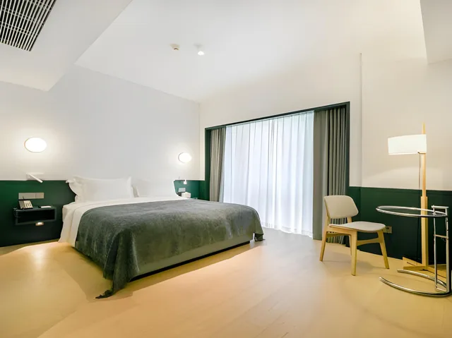 Sky, Style, Starry, Luxury, Suite, Queen Bed، Leeden Hotel Guangzhou 1/1