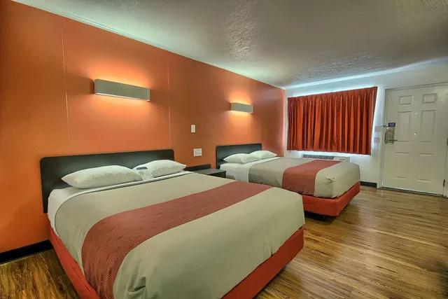 غرفة بسريرين كوين، Motel6 Lima, OH 6/10
