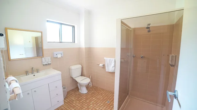 غرفة ديلوكس تنفيذية بسرير كوين وسرير فردي، COUNTRY COMFORT COFFS HARBOUR 10/10