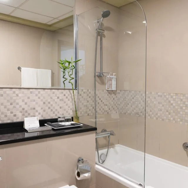 Executive, Studio, King Bed, Laundry، Citadines Metro Central Dubai Ex Auris Metro Central Hotel Apartments 8/9