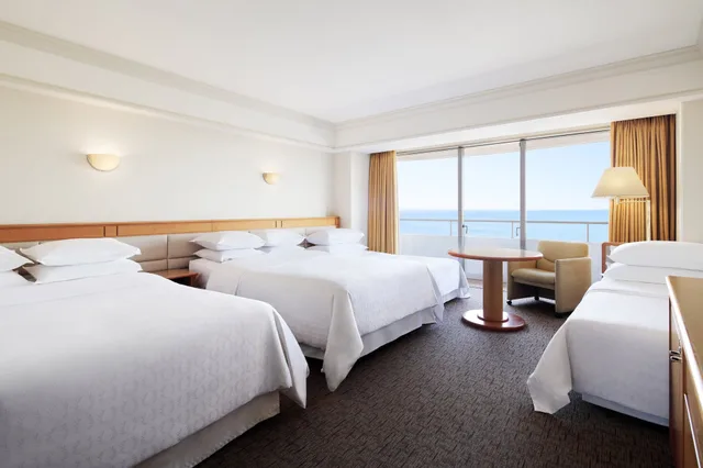 Guest Room, 4 Beds, Disney or Bay View, Balcony, Main Building، Sheraton Grande Tokyo Bay Hotel 5/9