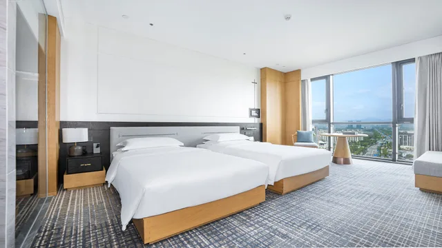 غرفة قياسية بسريرين مزدوجين، Holiday Inn Ningbo Xiangshan Damu Bay Hotel 1/3
