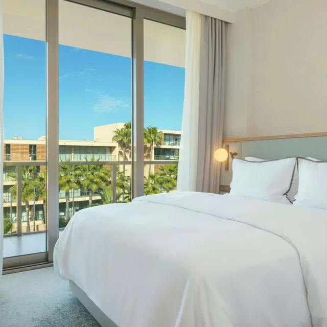 جناح بإطلالة على المسبح بشرفة بـ3 غرف نوم، The Westin Salgados Beach Resort, Algarve 4/10