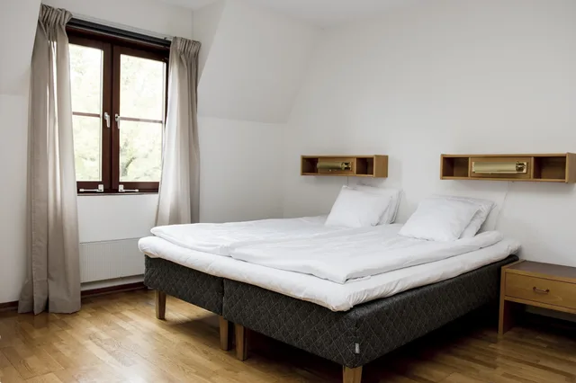 غرفة قياسية بسرير كينج مع أريكة بحوض استحمام، Best Western Hotel Park Astoria 1/4