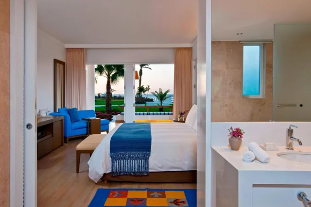 Guest Room, Deluxe, King Bed, Ocean Front, Hotel Paracas, a Luxury Collection Resort, Paracas 1/4