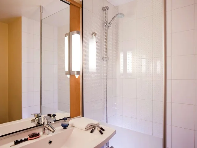 غرفة قياسية بسرير مزدوج، Ibis Provins 4/5